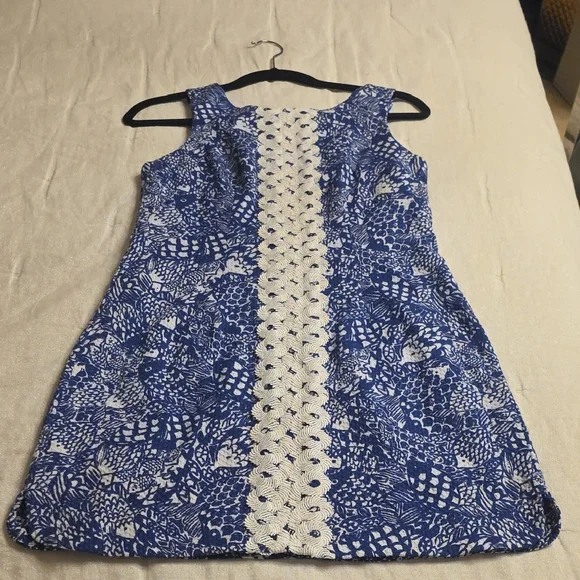 Lilly Pulitzer Blue Floral Mini Dress with White Lace Stripe - Picture 8 of 16